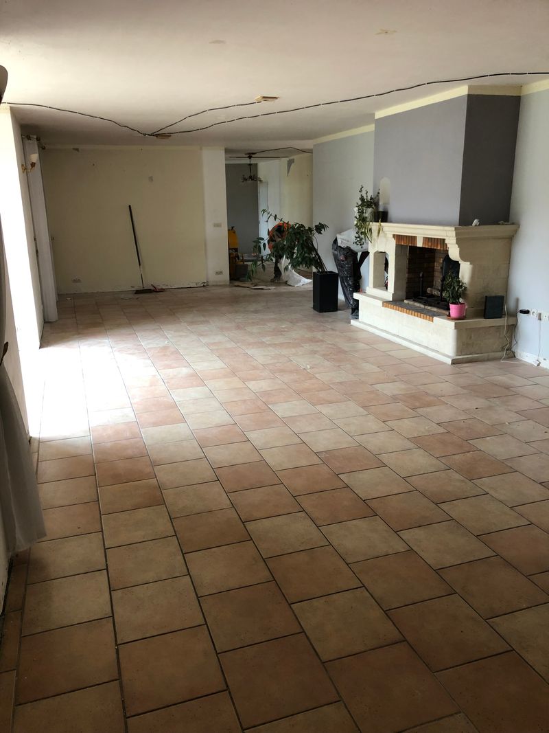 Avant : Réalisation Renovation appartement 2 - Image 17